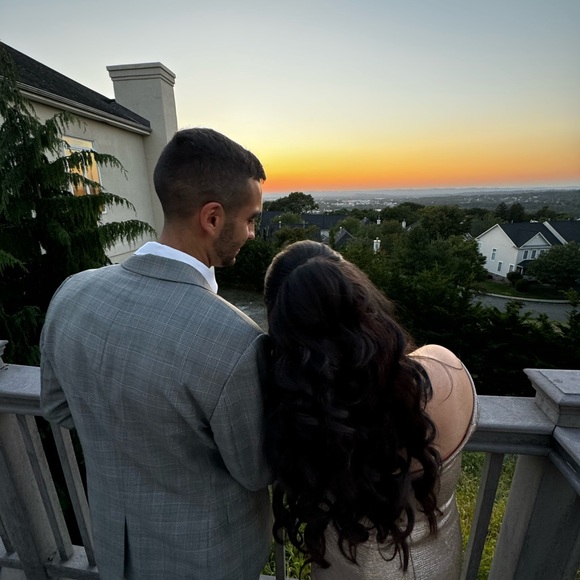 Elegant Gold Evening Gown - Picture 5 of 8